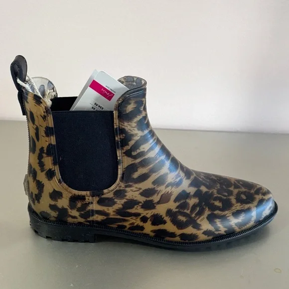 Joules Leopard Print Rain Boots - Picture 7 of 8